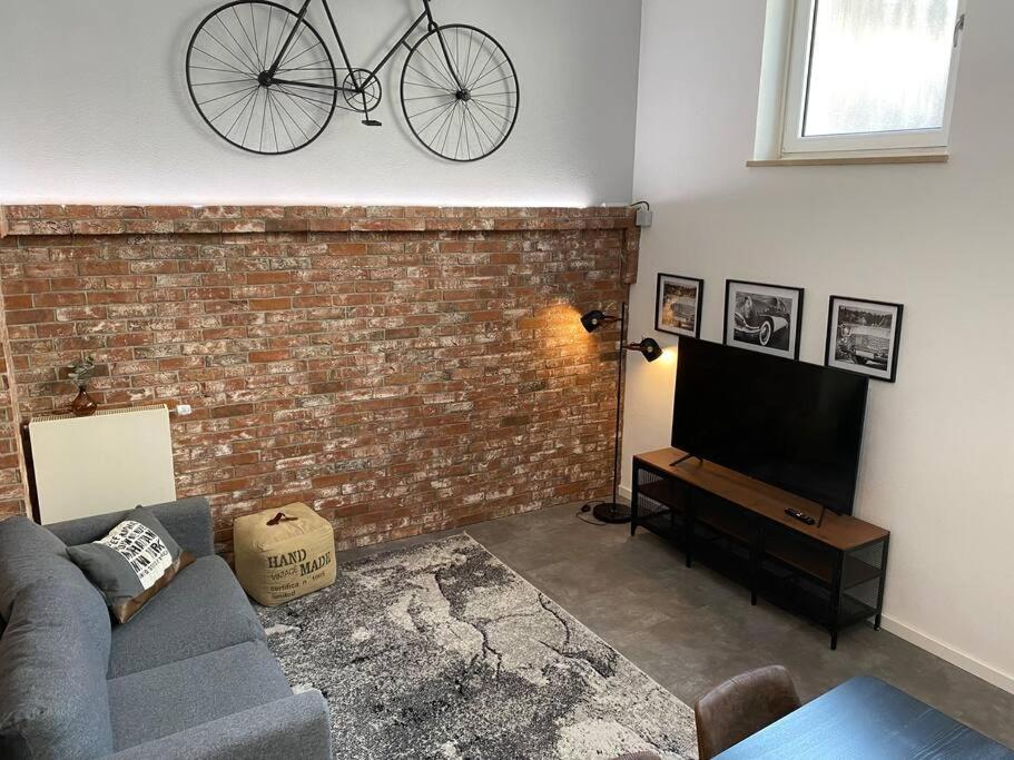 Grosszuegiges Studio-Apartment - Top-Lage + Parken Nürnberg Dış mekan fotoğraf